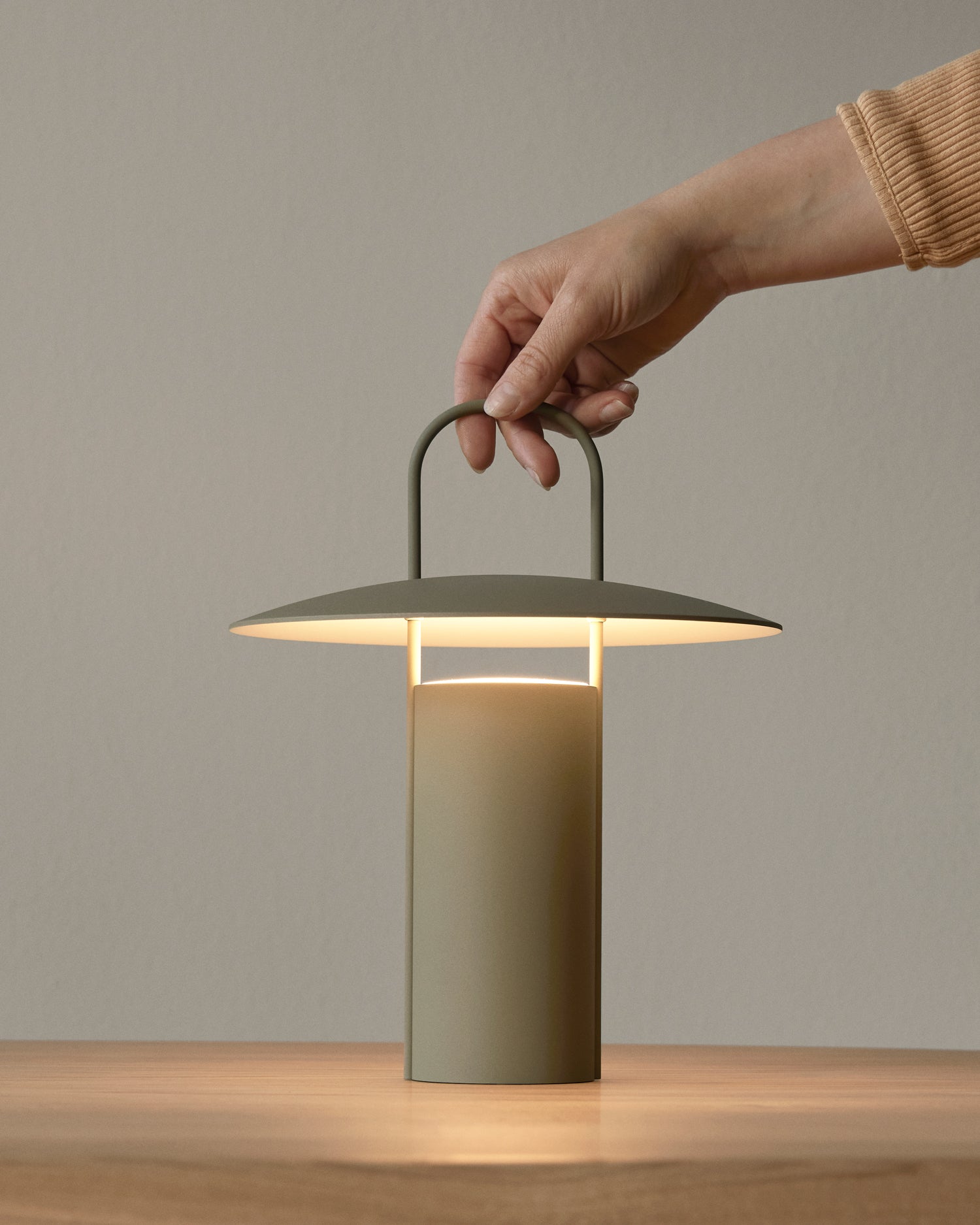 Ray Portable Lamp- Dusty Green