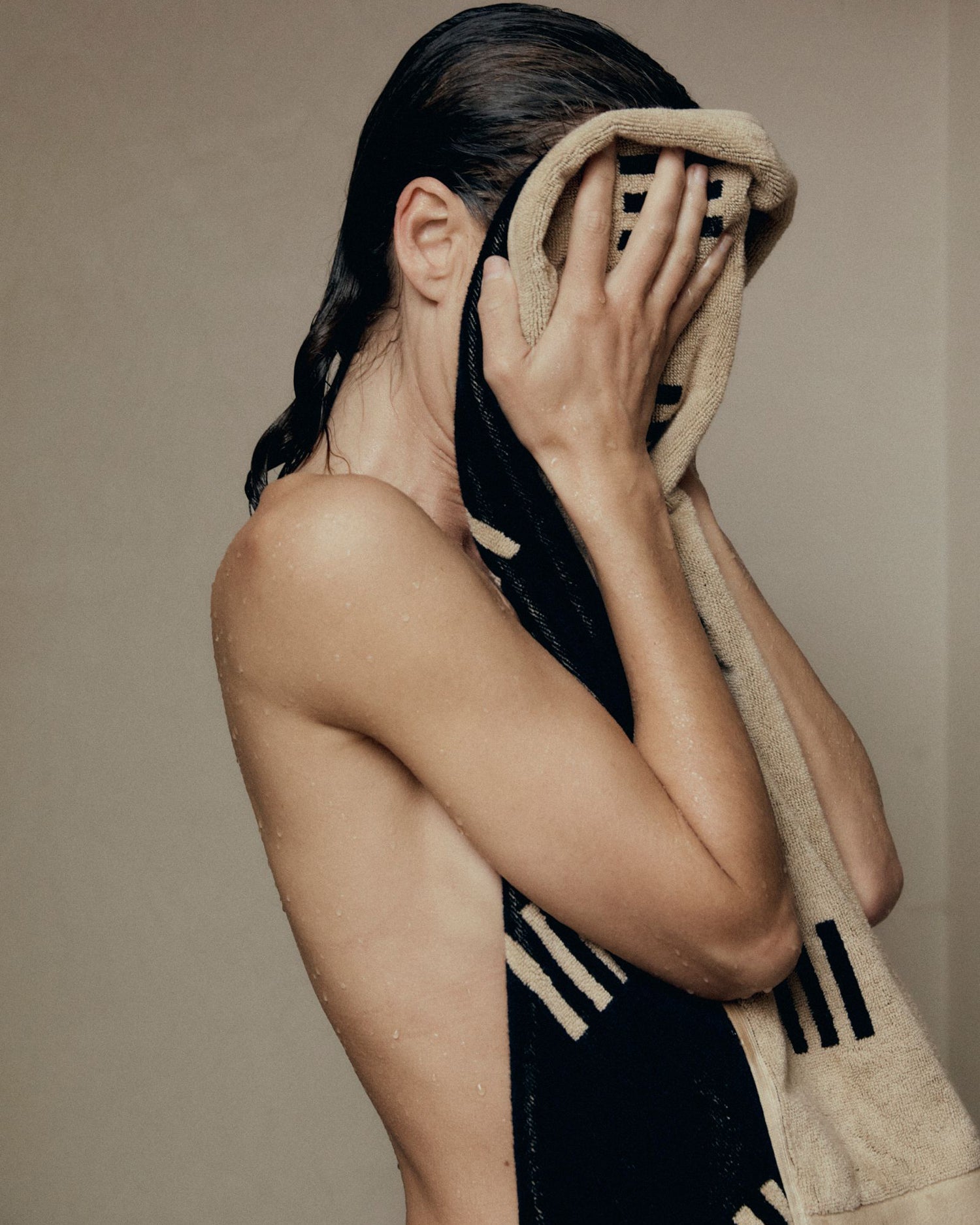 Claremont Bath Towel - Sand & Noir