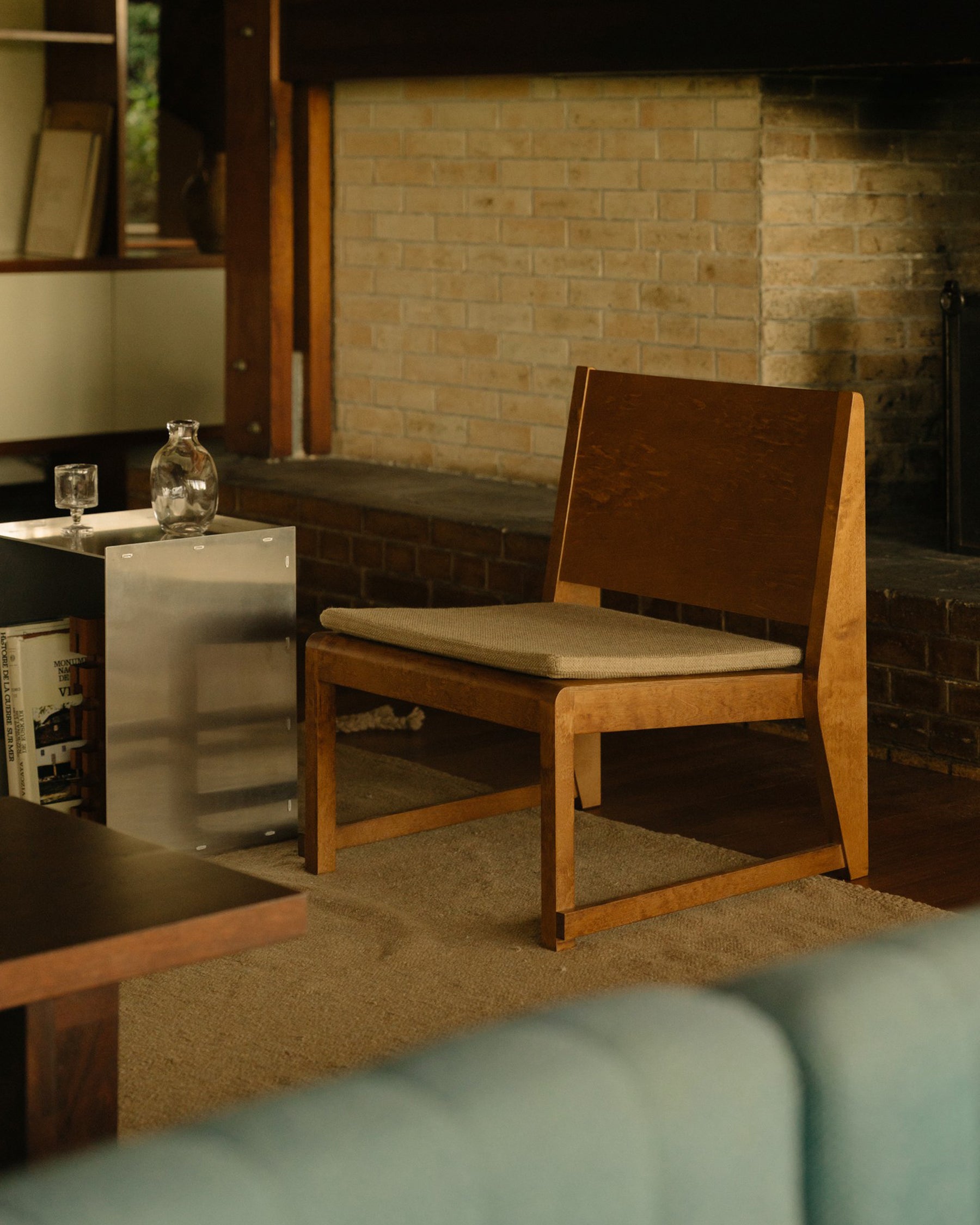 EASY CHAIR 01 - Warm Brown Birch