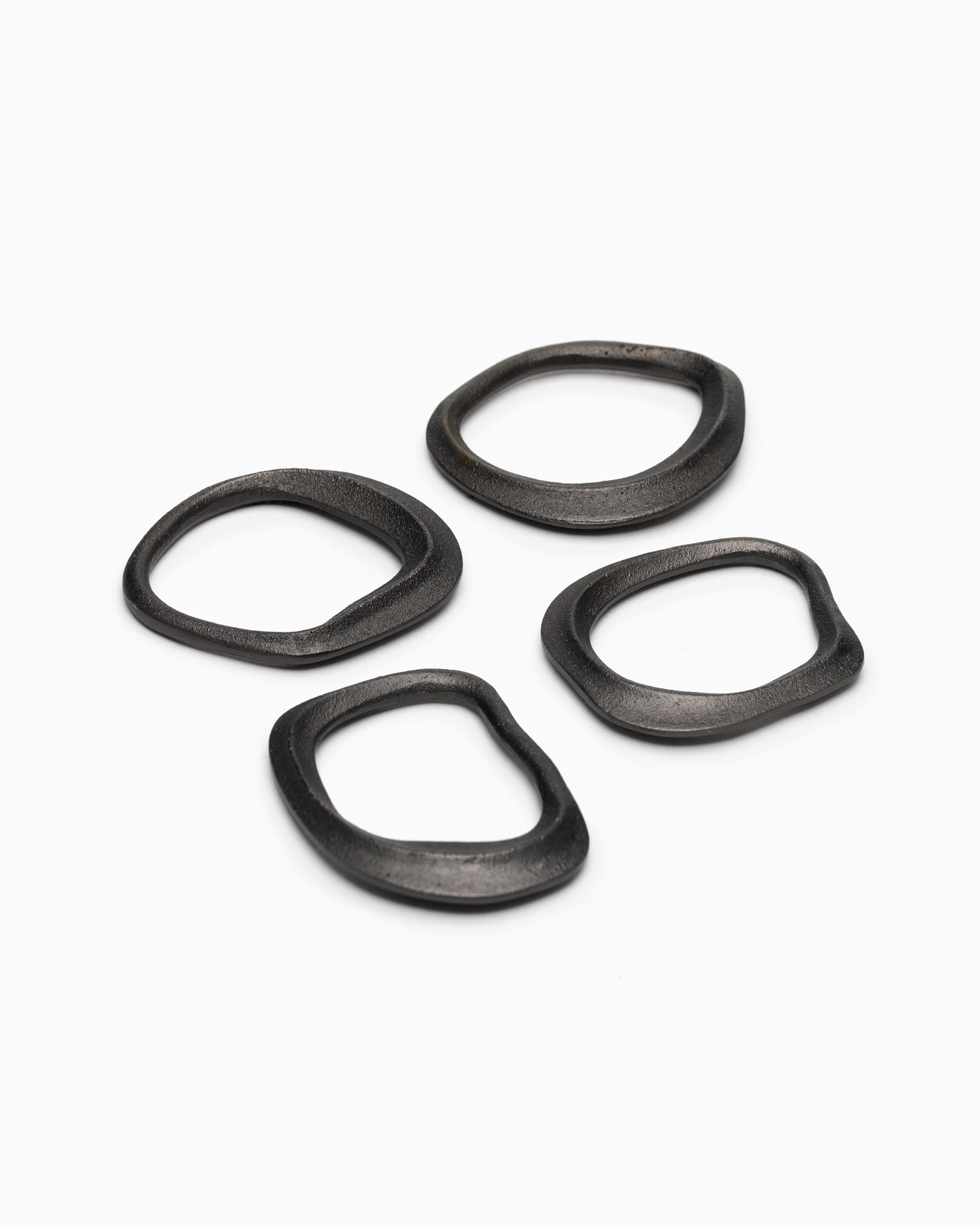 Flow Napkin Rings - Set of 4 Black Brass