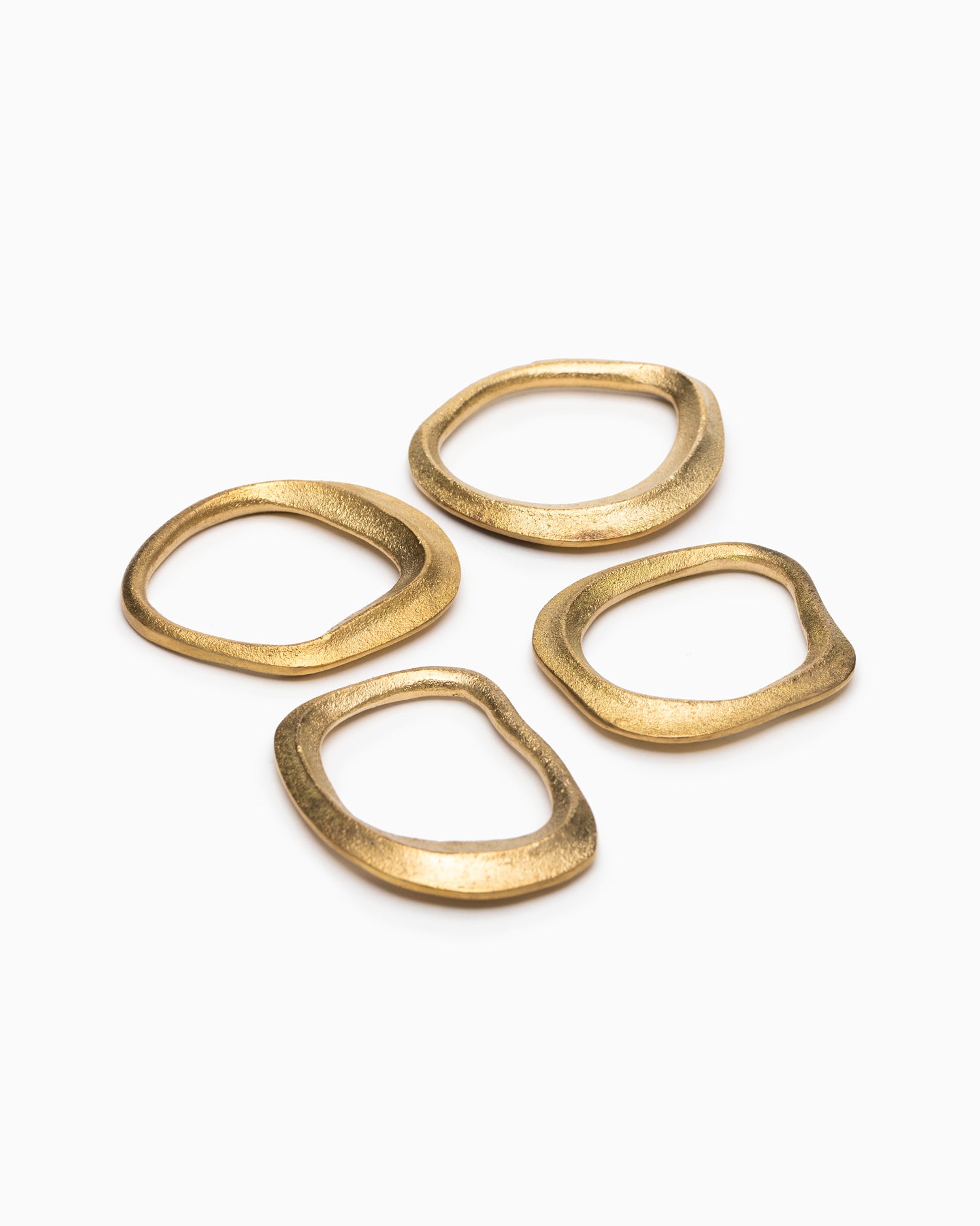 Flow Napkin Rings Set of 4 Brass