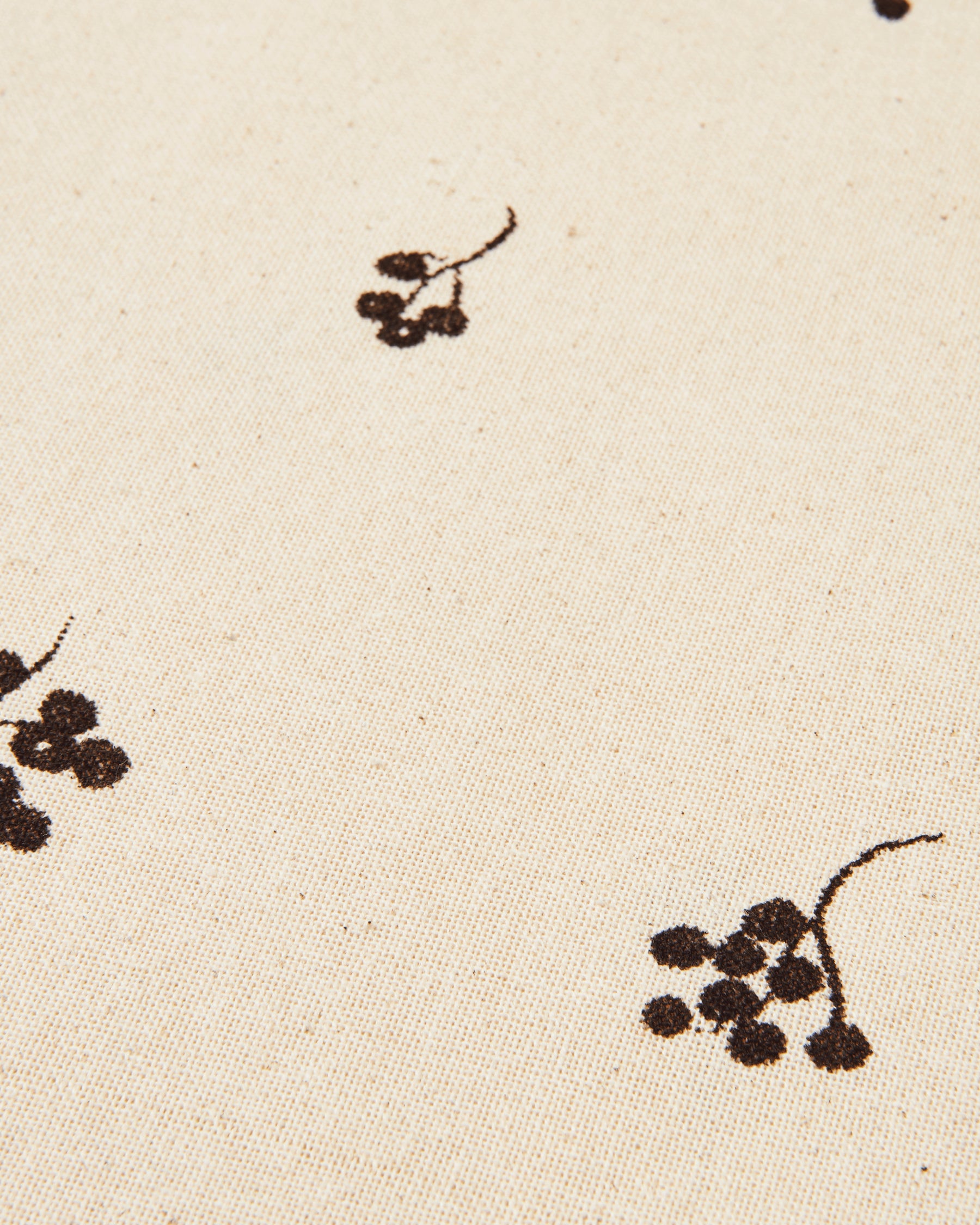 Baies Tablecloth - Natural/Dark Chocolate