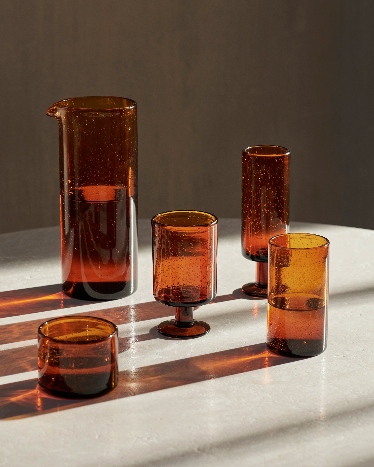 Oli Wine Glass - Amber