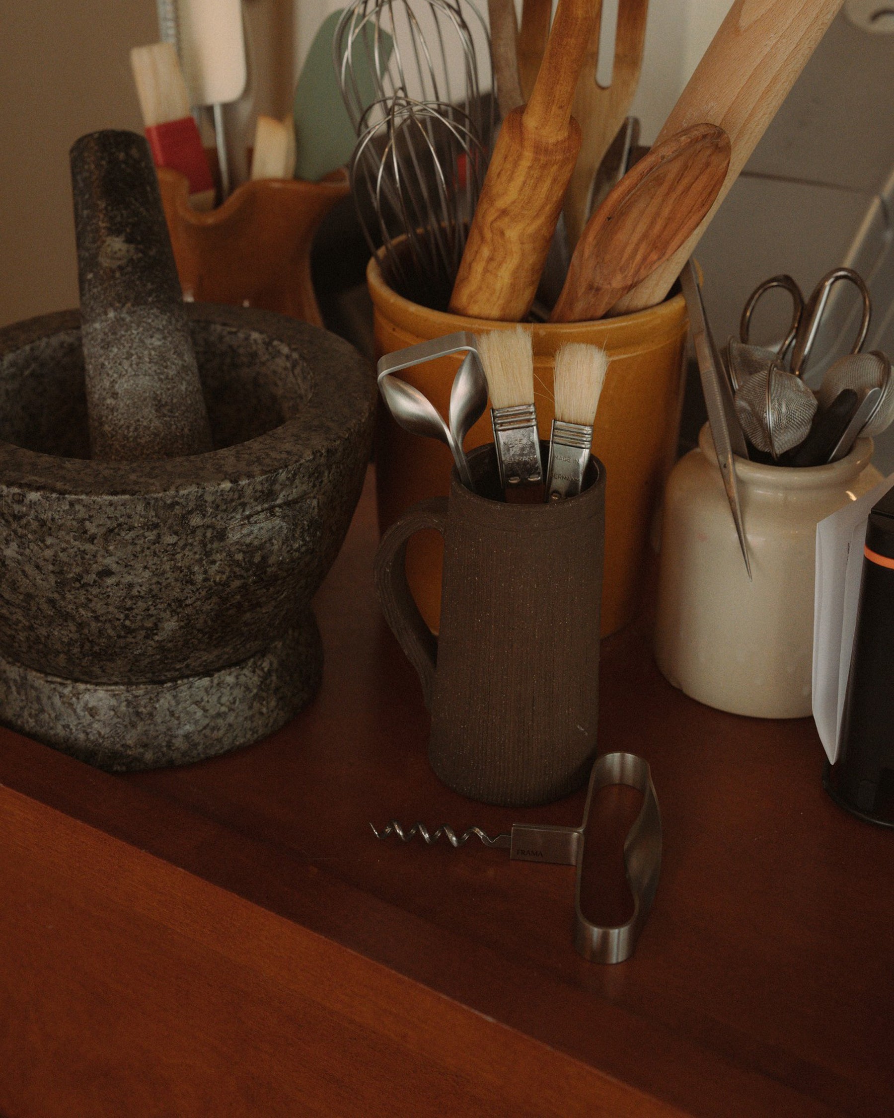 GROUND BOTTLE OPENER