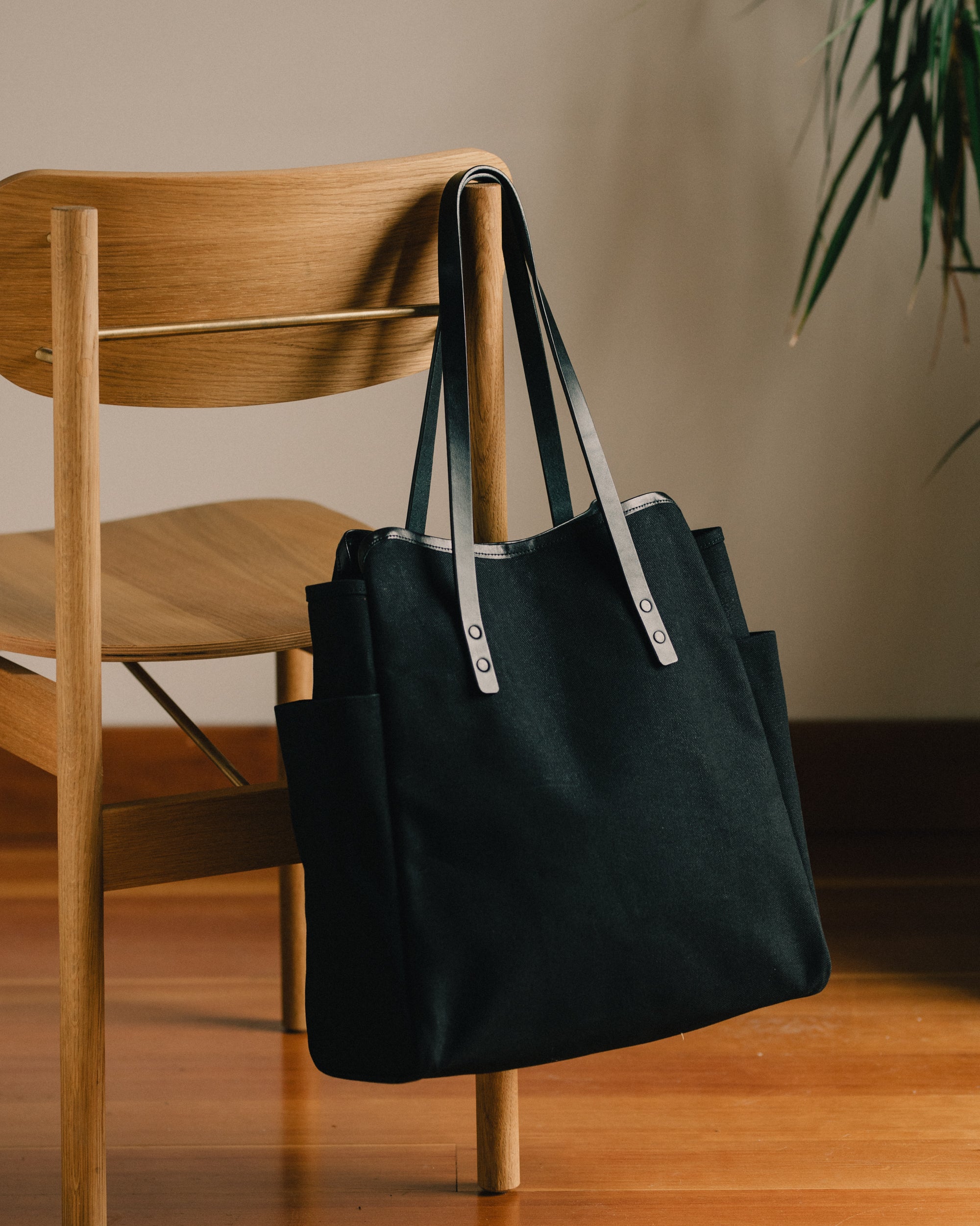 Shopper - Black / Black