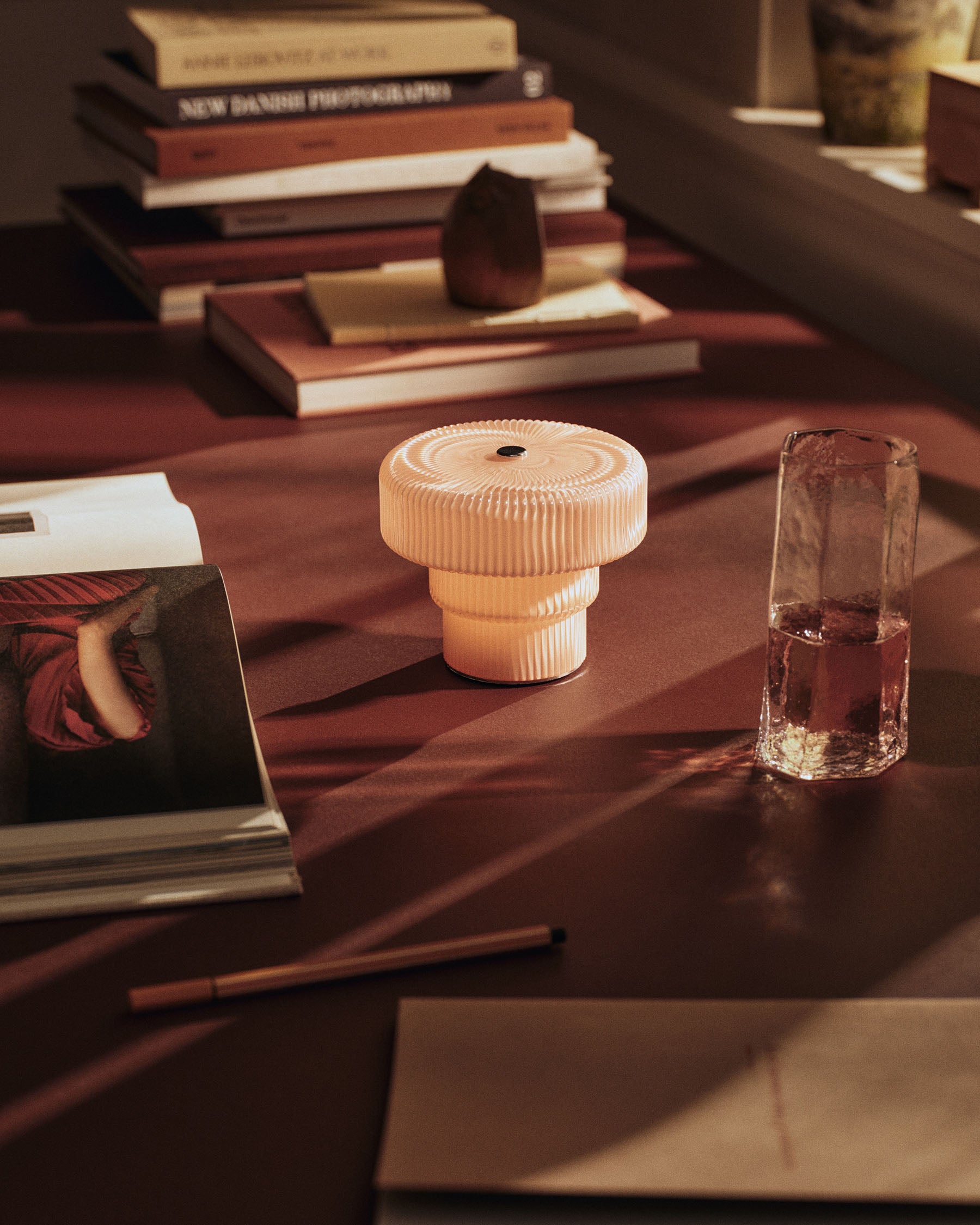 Ripple Portable Lamp - Pale Rose