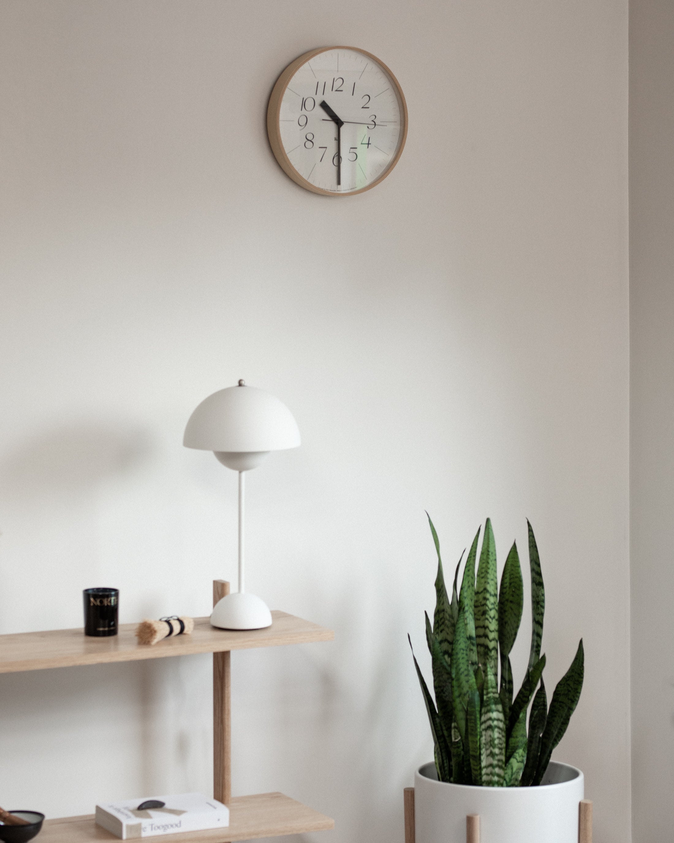 Riki Lightness Clock - Lemnos