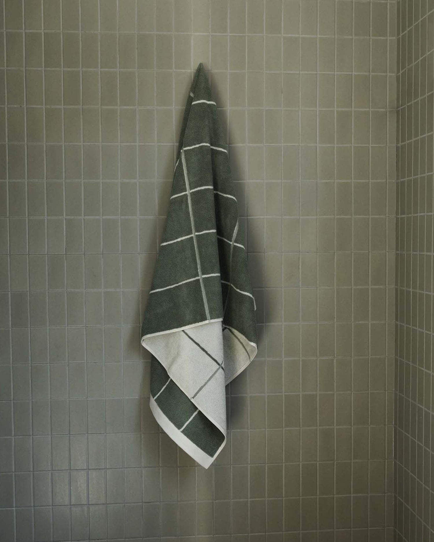 Miles Bath Towel - Sage & Chalk