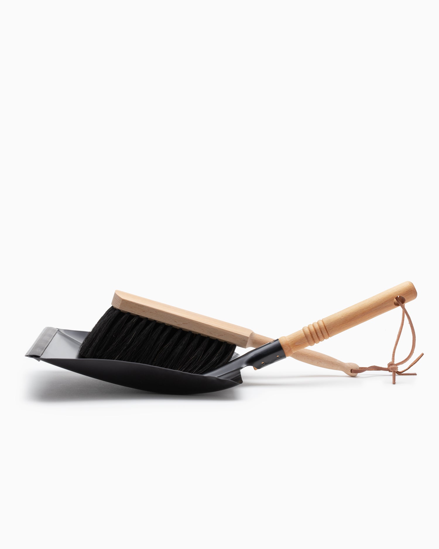 Black Dustpan & Brush