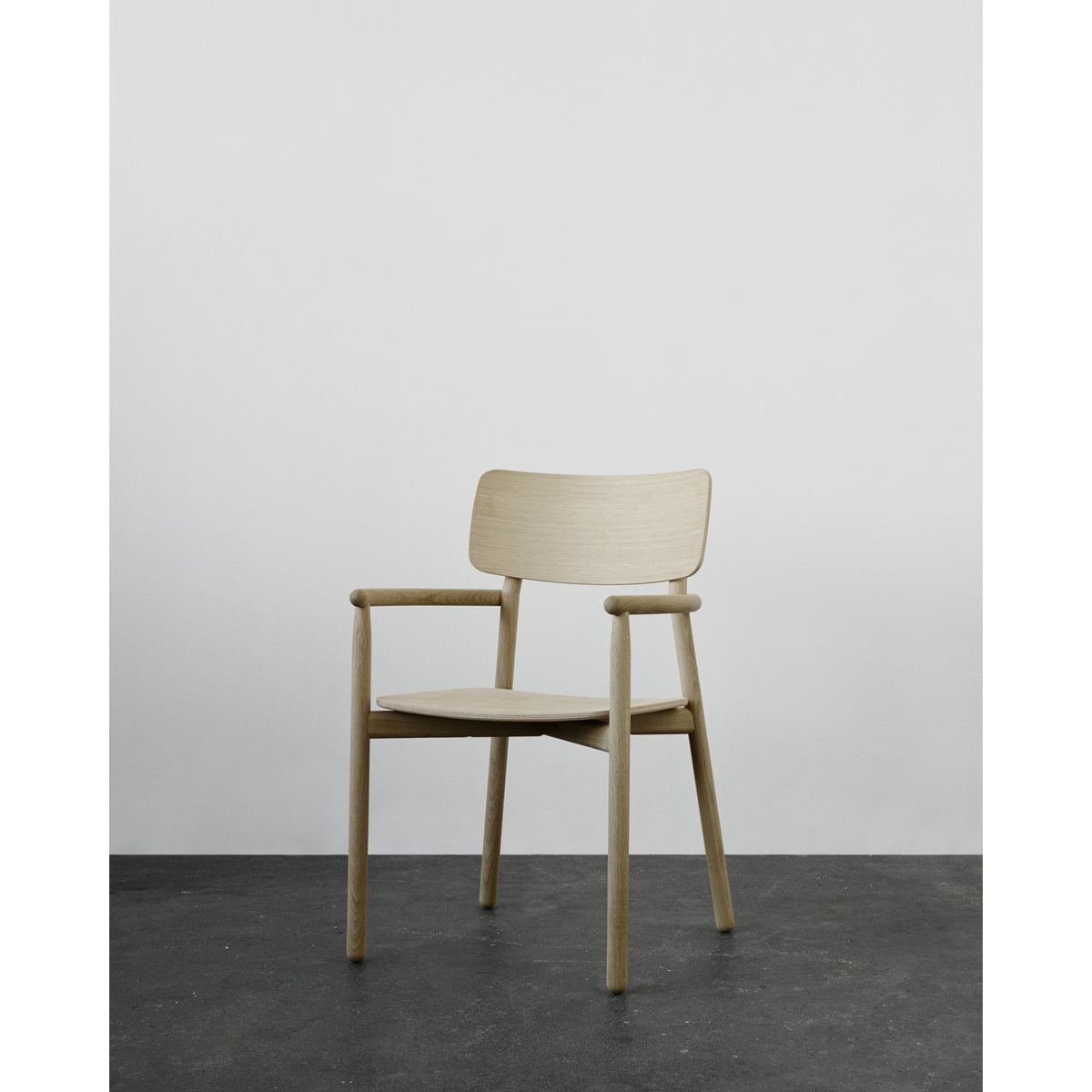 Hven Armchair