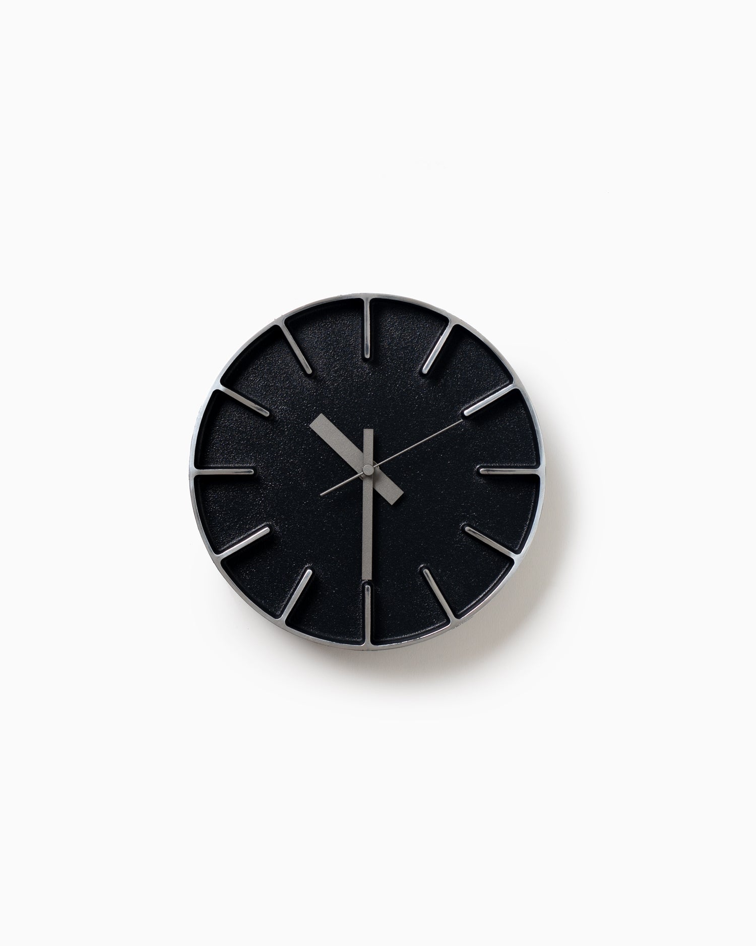 Edge Clock Small Black - Lemnos