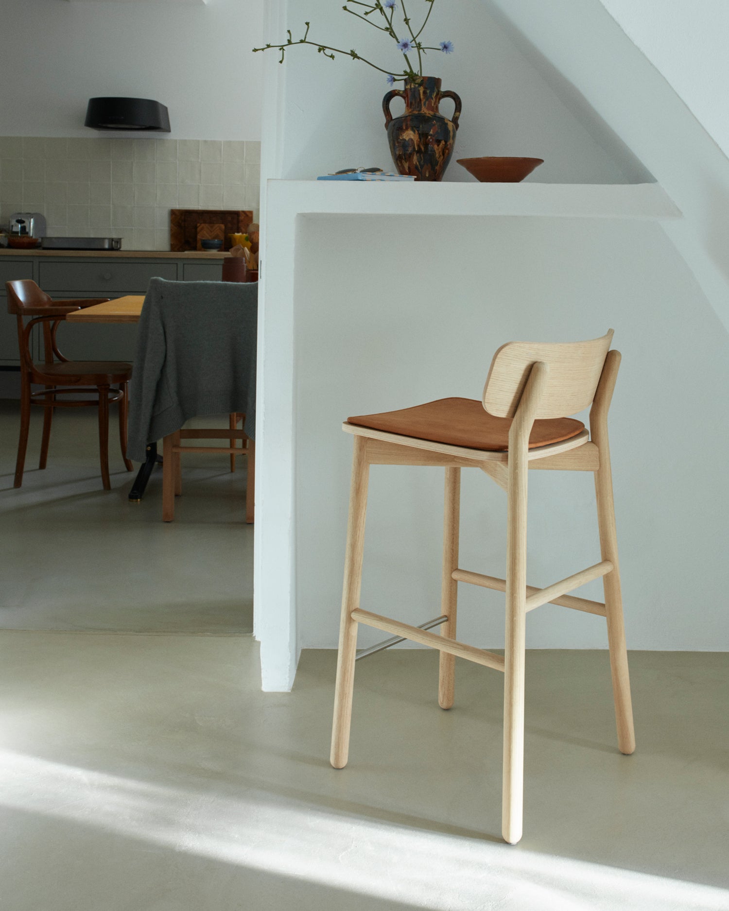 Hven Bar Stool - Oiled Oak