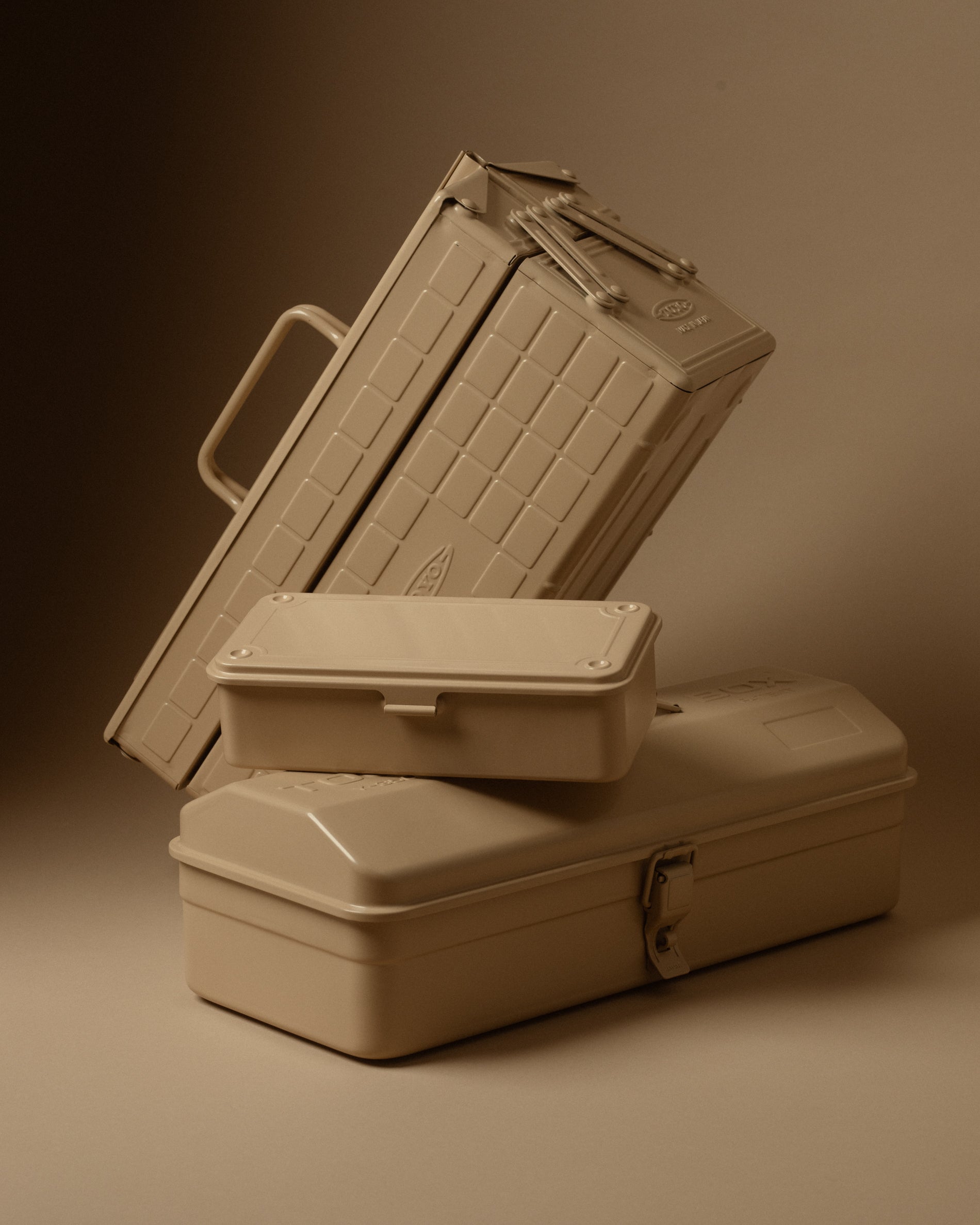 Camber Y-350 Toolbox Beige