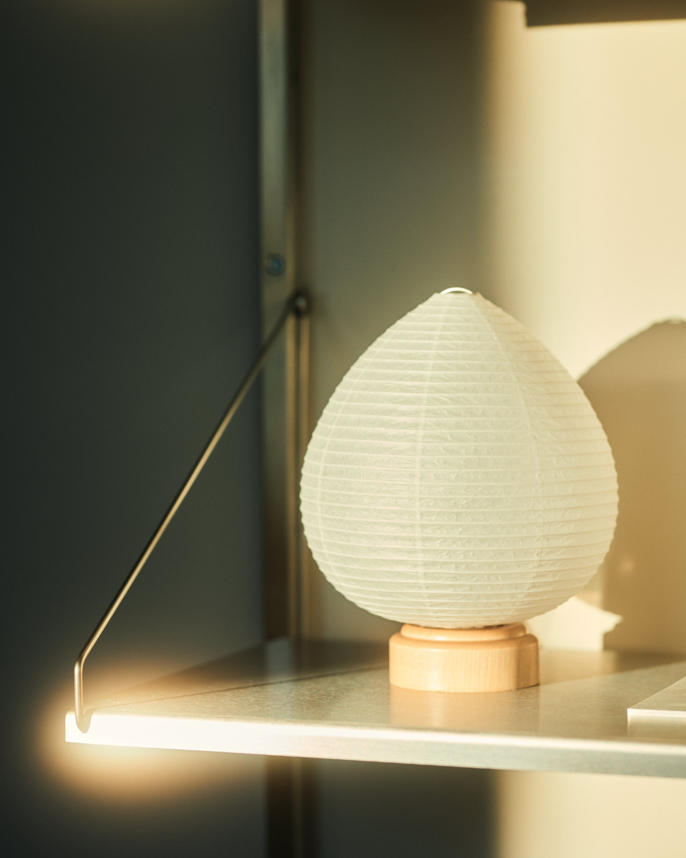 Nature Paper Lamp - Bud