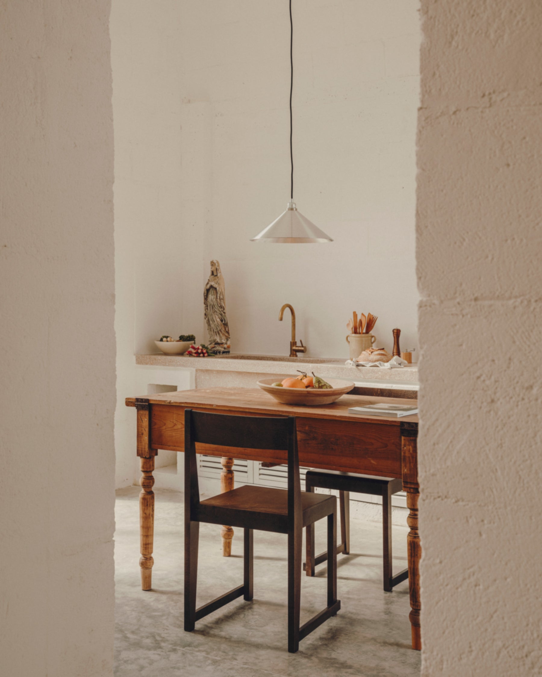 CHAIR 01 - Dark Brown Birch