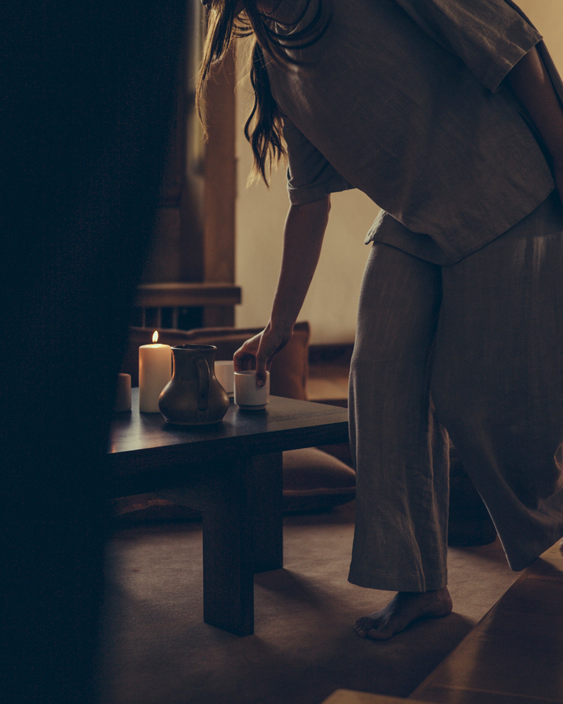 FARMHOUSE COFFEE TABLE - Square - Dark Oak