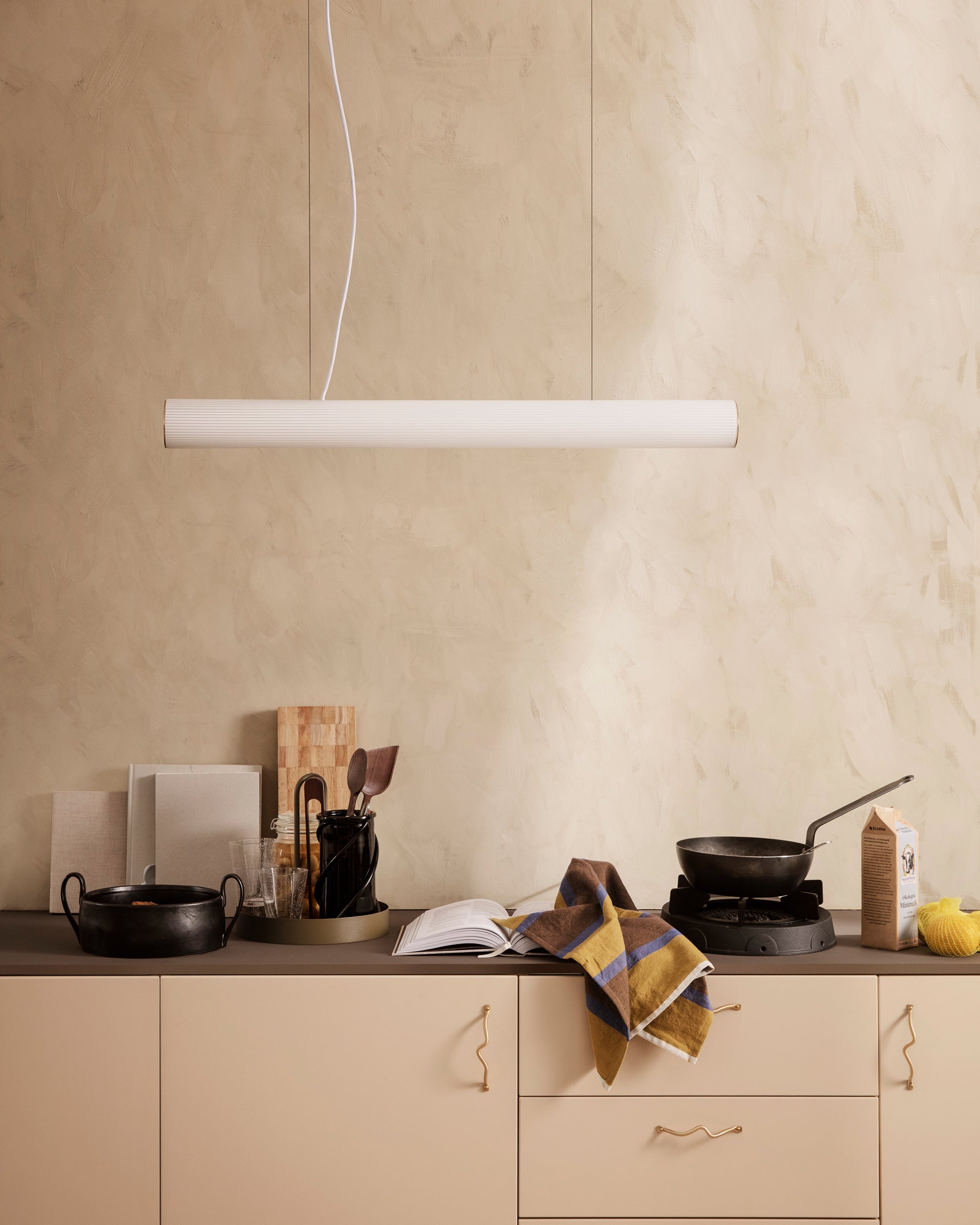 Vuelta Pendant II 100 - White/Brass