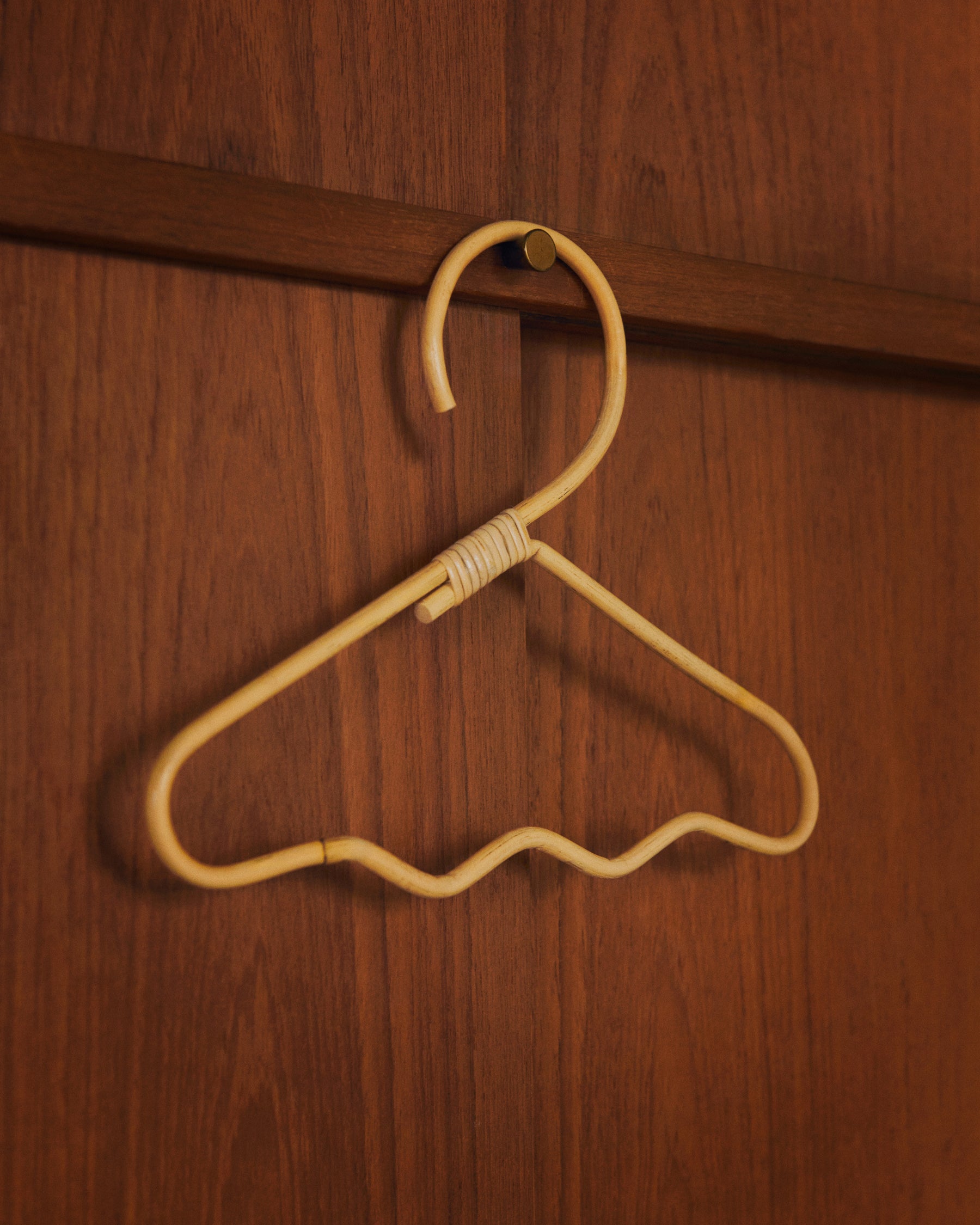 Wavi Clothes Hangers - Set of 3 - Natural