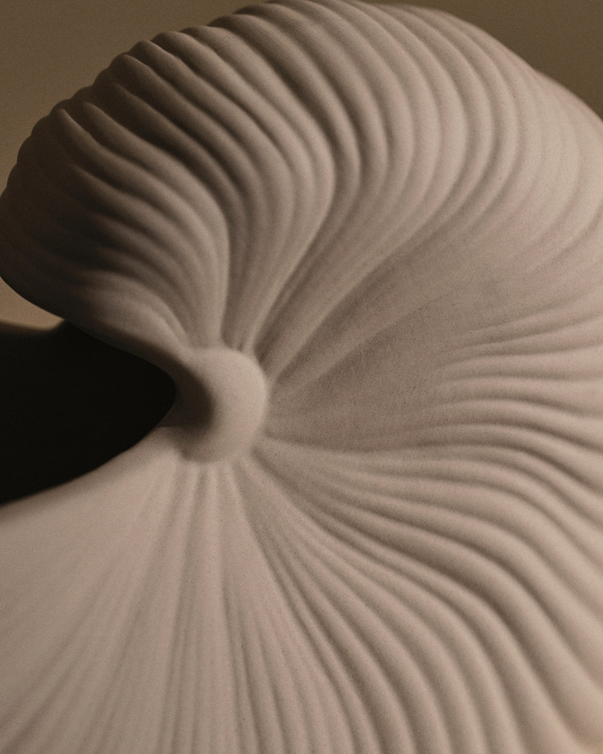 Shell Pot Small - Off-white