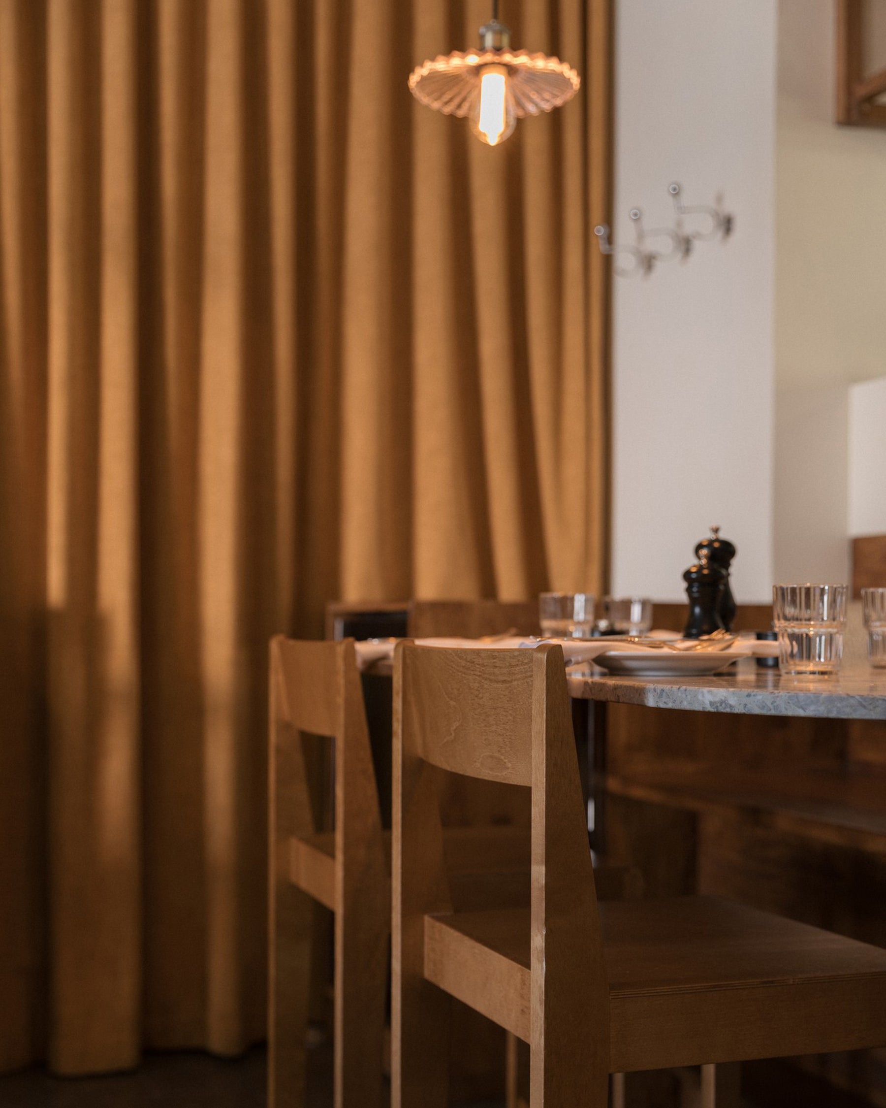 BAR CHAIR 01 H65 - Warm Brown Birch