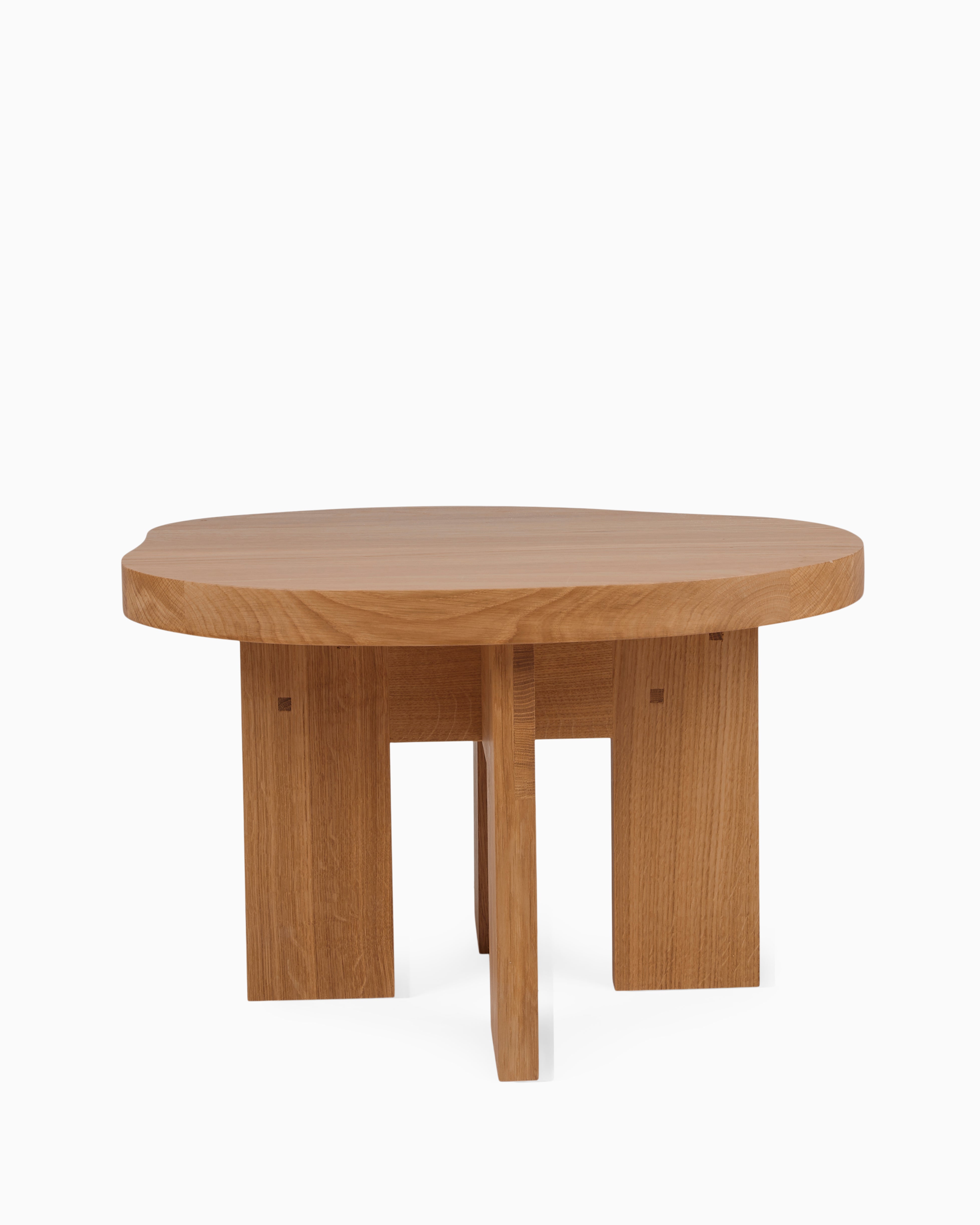 FARMHOUSE SIDE TABLE - Pond Natural Oak