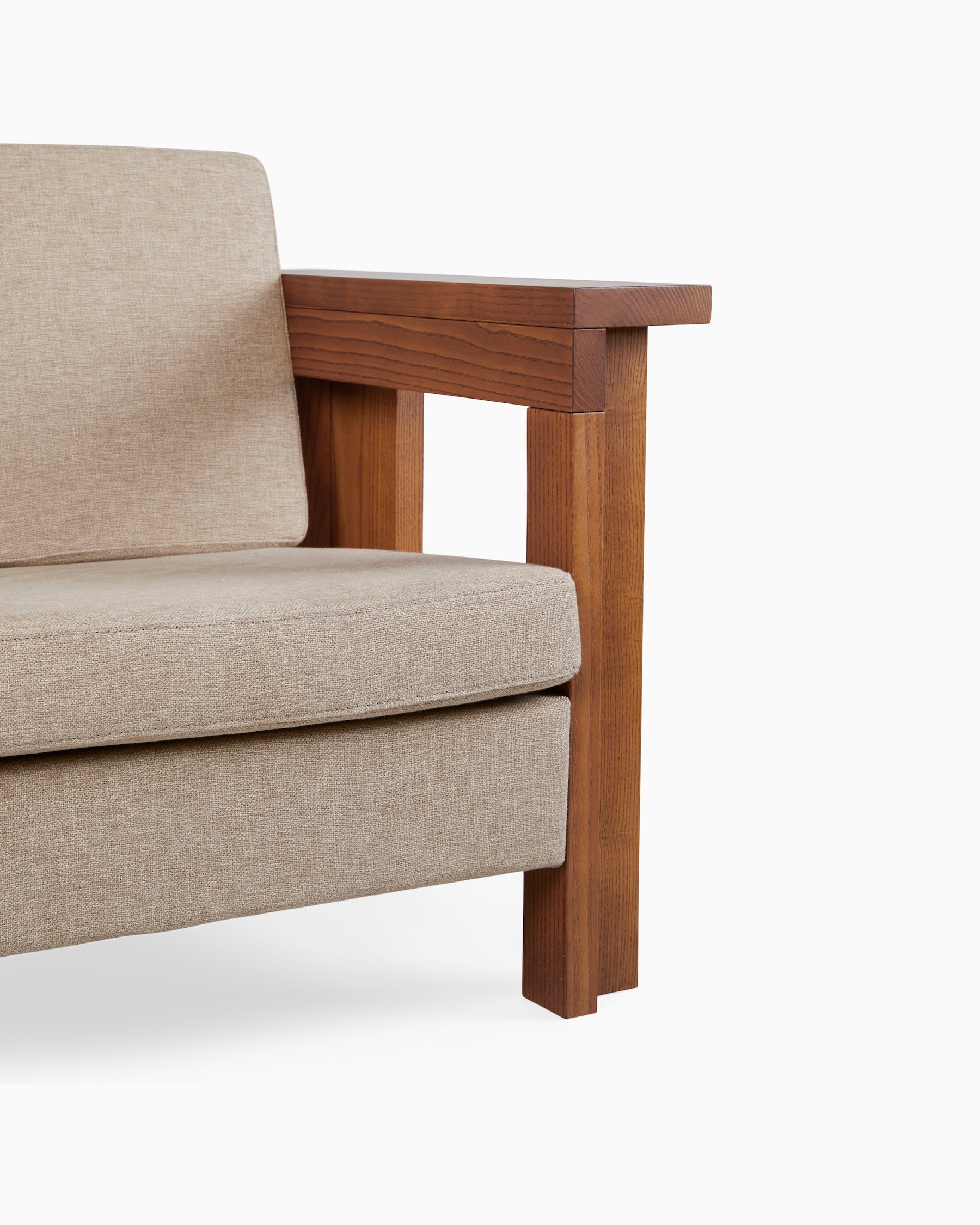 SYMMETRY COUCH - Ash Wood / Oat Fabric