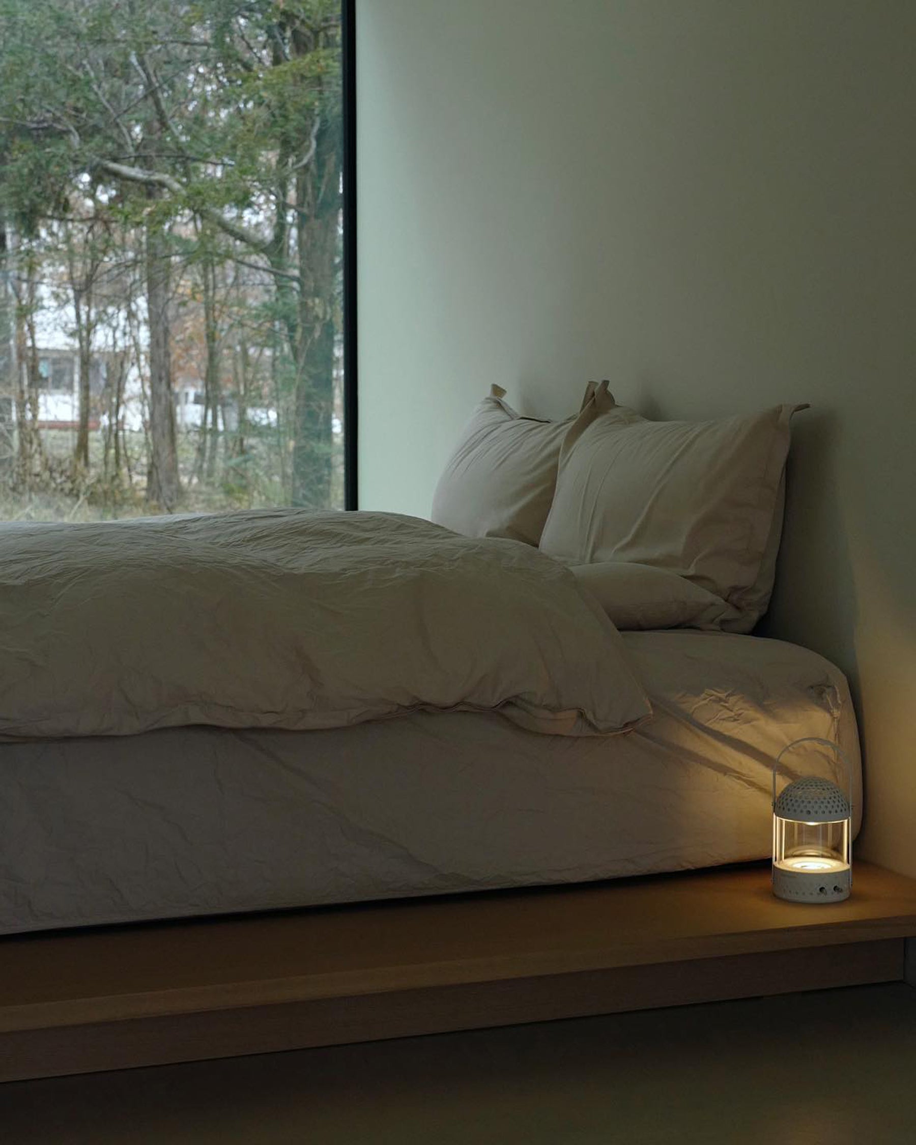 Light Speaker - White