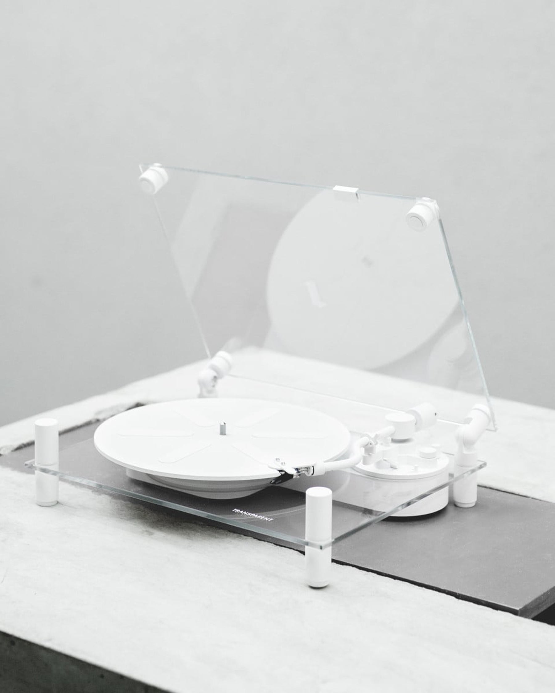 Turntable - White