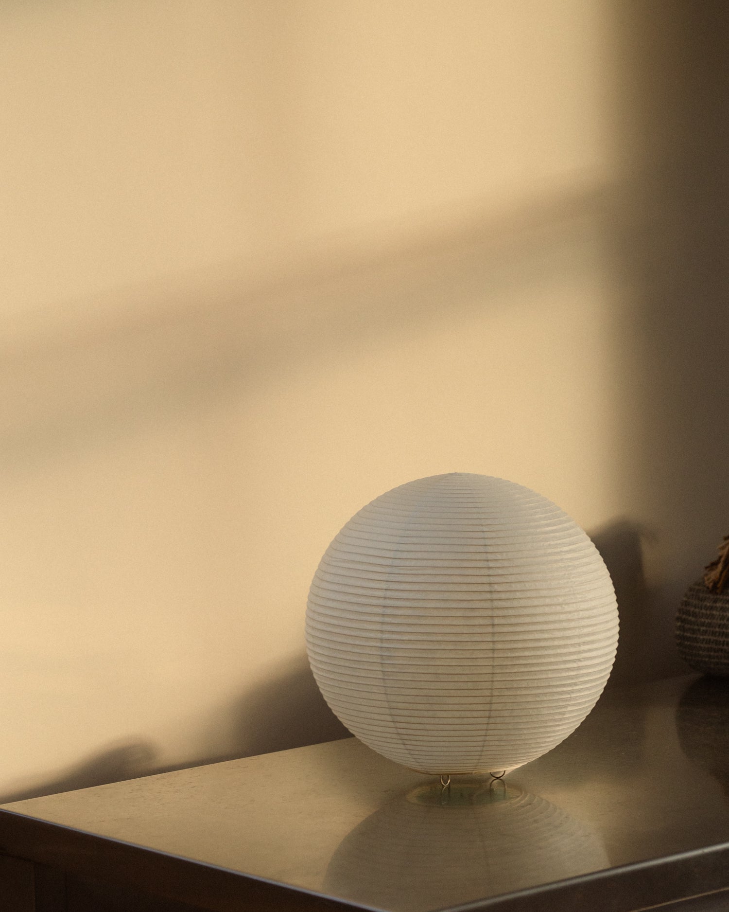 Paper Moon Lamp 05 - The Sphere