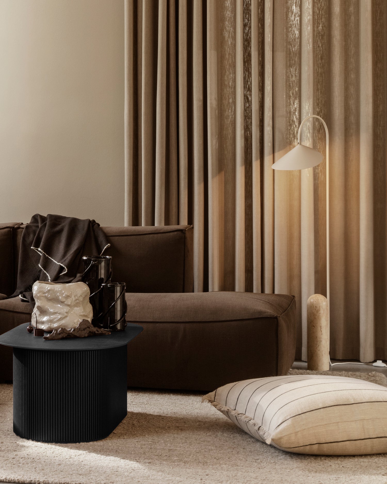 Arum Floor Lamp - Cashmere