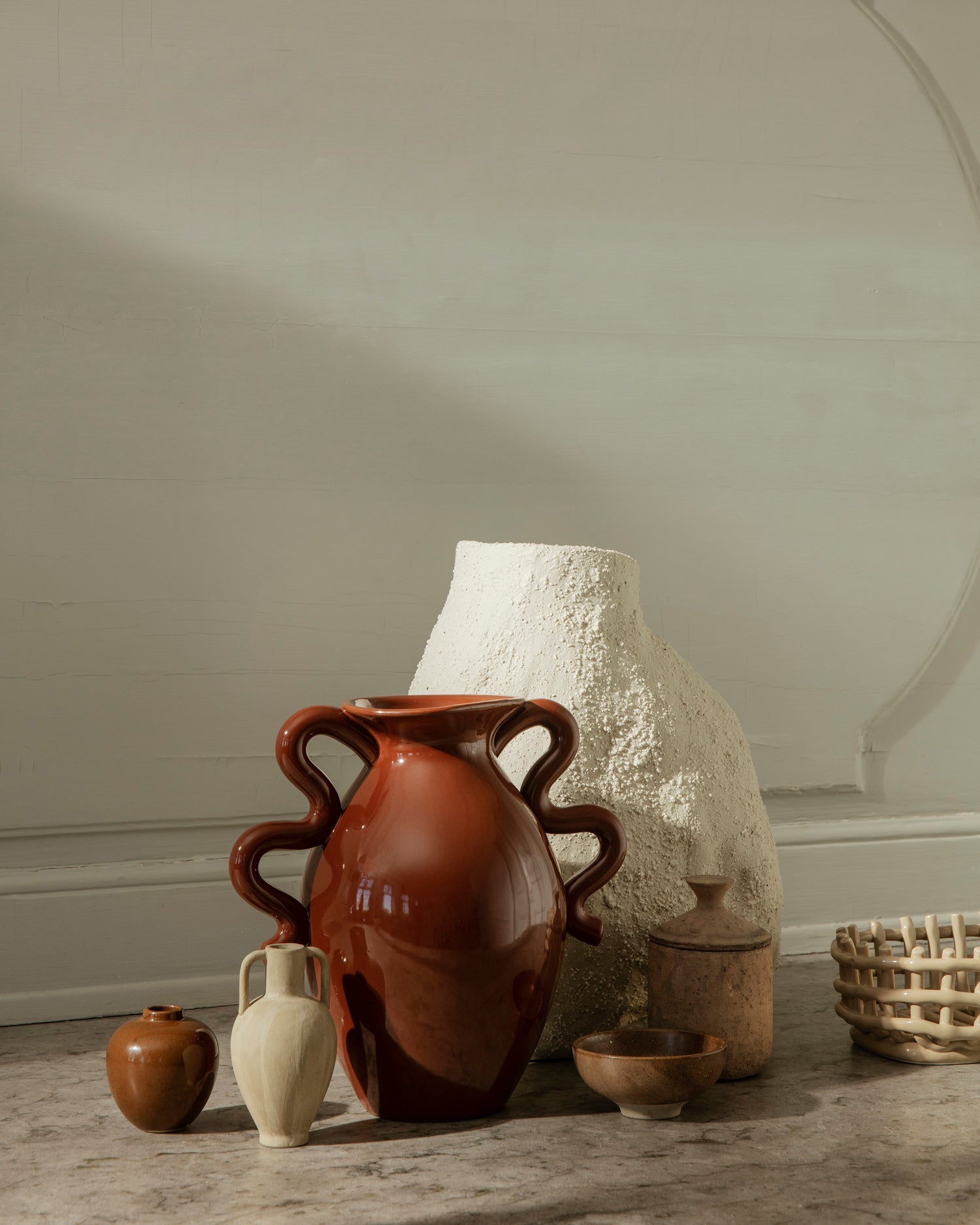 Verso Table Vase - Terracotta
