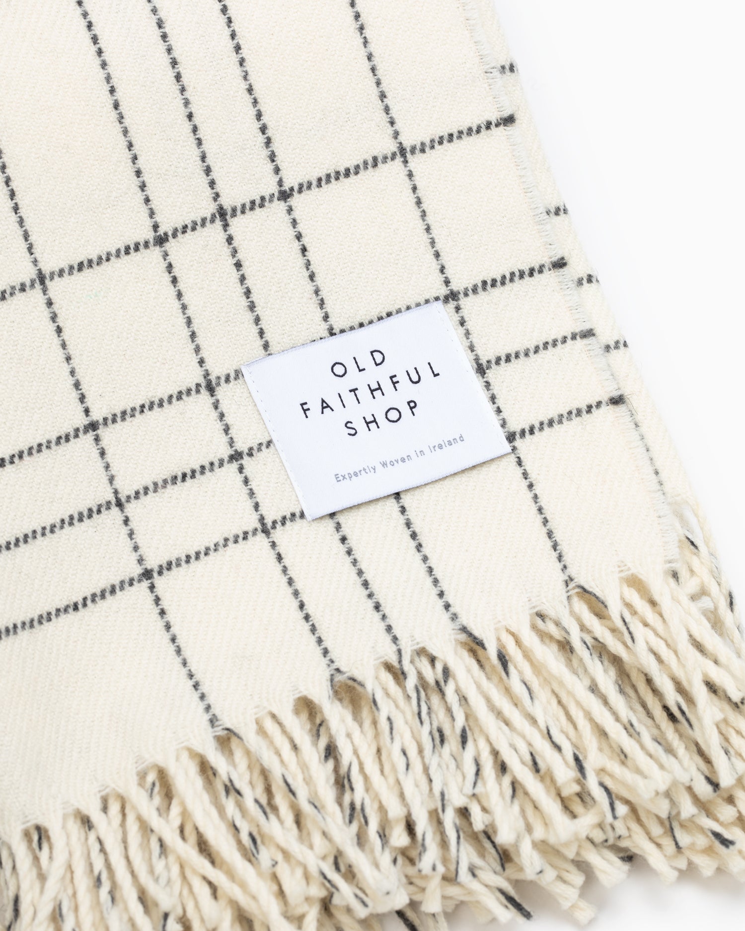 OFS. Merino Lambswool Throw - White Graph