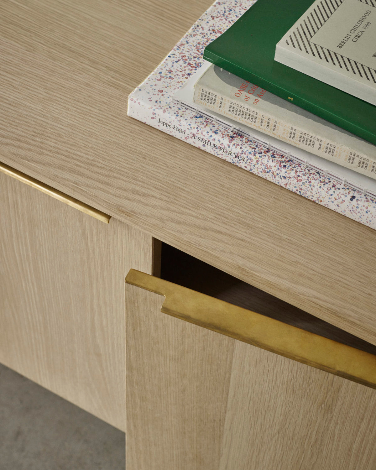 Jut Cabinet - Marble & Oak